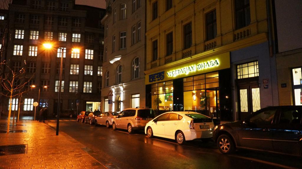 Suite Prague Apartment -Duplex, Up To 4People Exterior photo