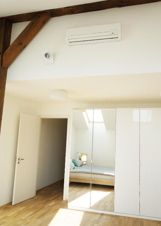 Suite Prague Apartment -Duplex, Up To 4People Exterior photo
